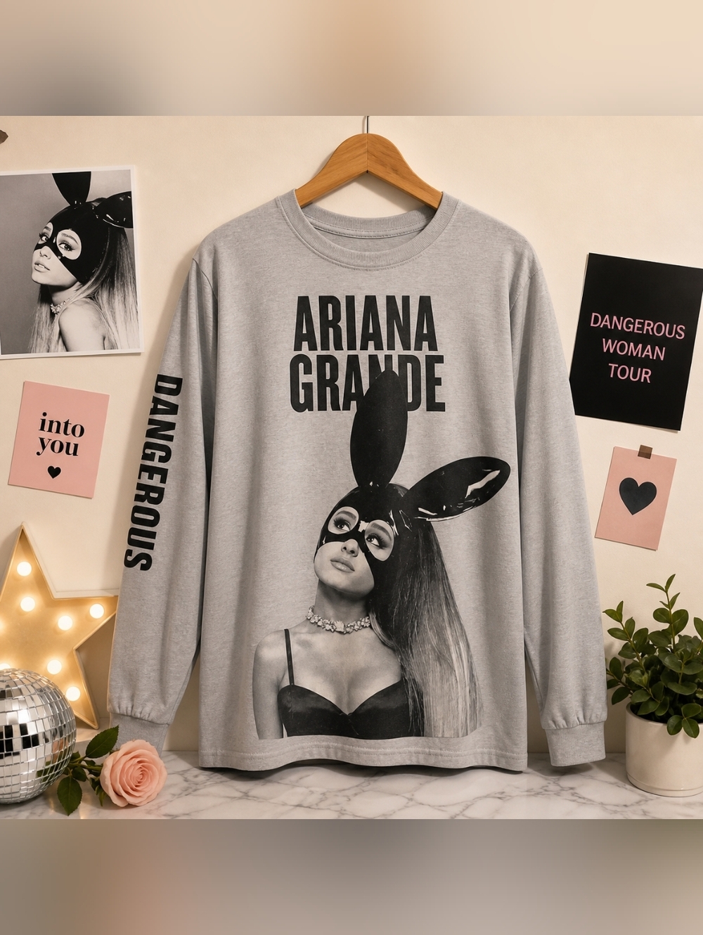Ariana Grande Dangerous Woman Tour Long Sleeve Graphic Tee‎ Heather Gray Small